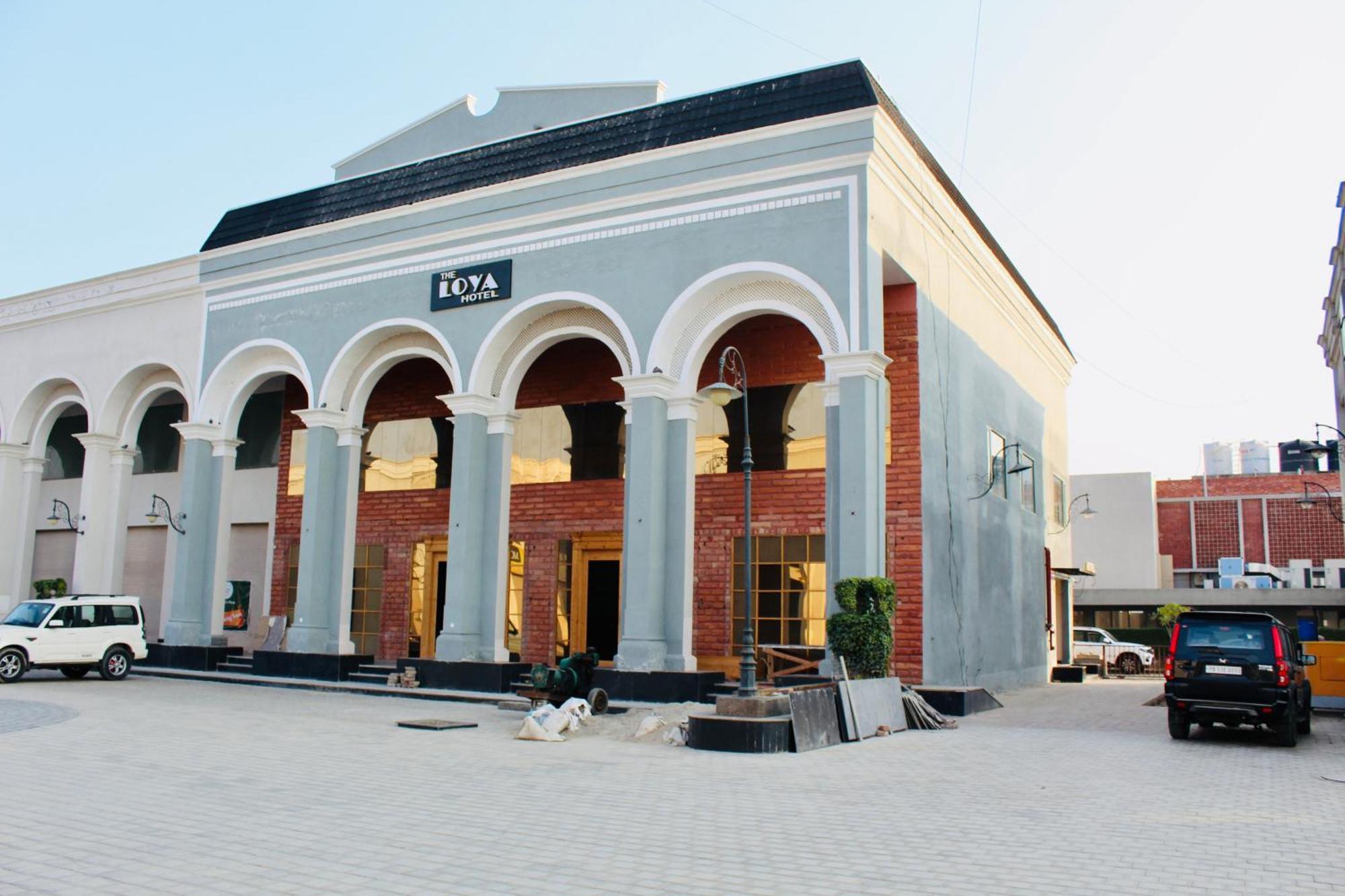 The Loya Hotel Muktsar Esterno foto