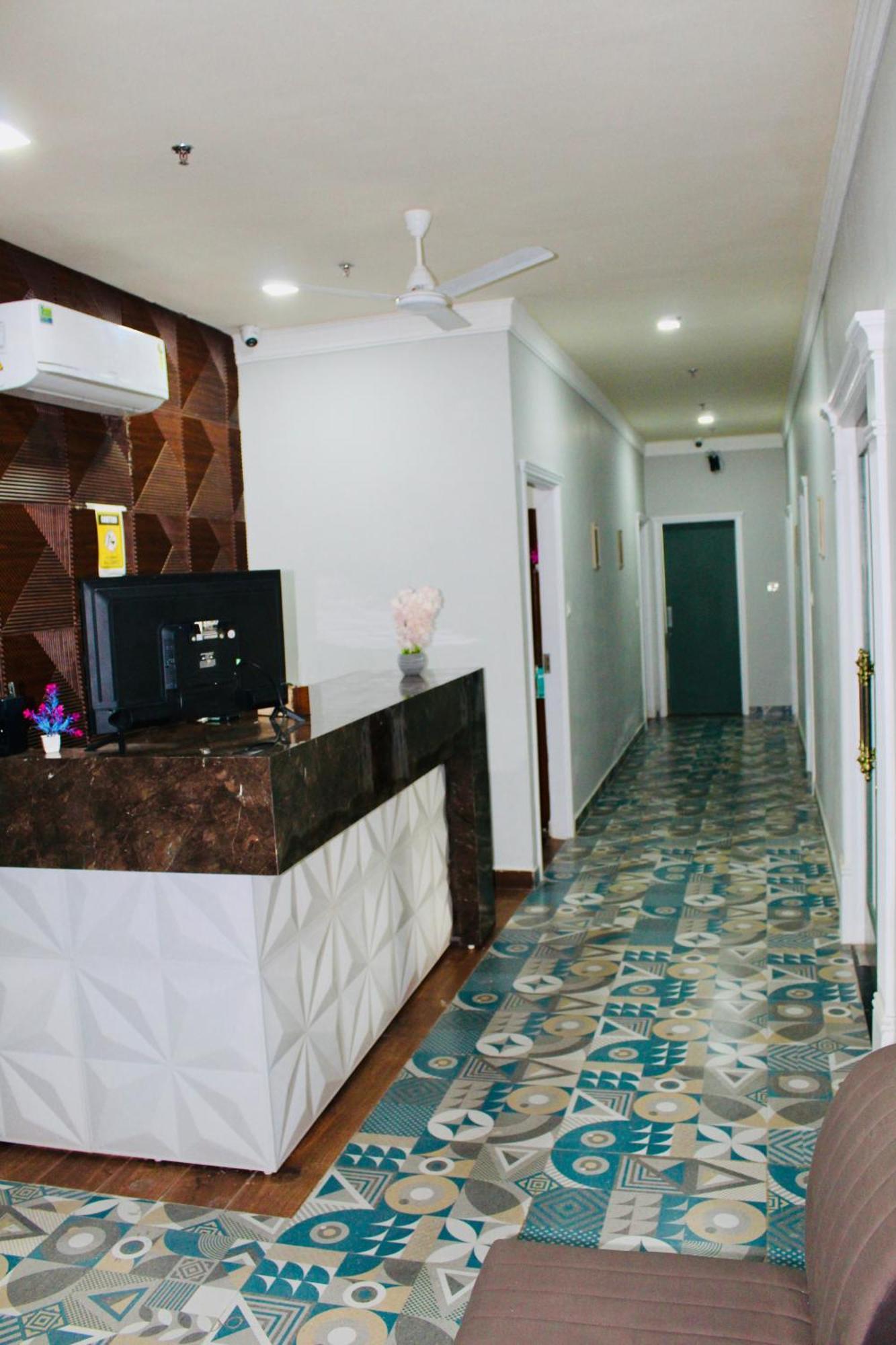 The Loya Hotel Muktsar Esterno foto